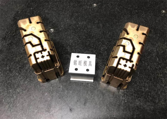 718H 738H Inserti per stampaggio ad iniezione Componenti per stampi CNC a 5 assi