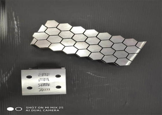 UG PROE CAD Design Molding Inserts Componenti per stampi per parti automobilistiche