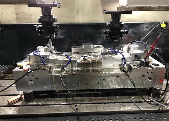 NAK80 S136 Hot Cold Runner Molding Core Anodizzato Componenti per stampaggio ad iniezione