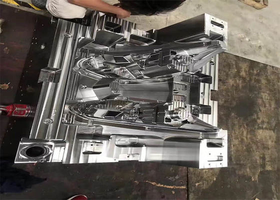 Automotive Mold Core 5 Axis Machine Processing Mold Components